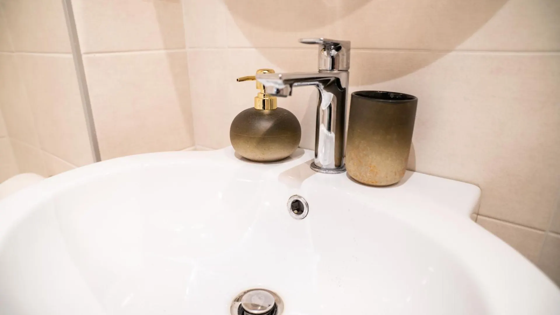 Apartament La Corte Del Borgo Bolonia Włochy